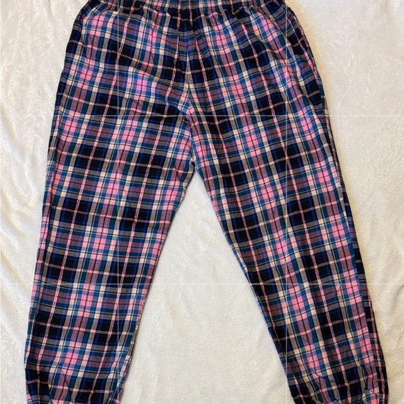 Victoria’s Secret Woman’s Plaid Pajama Lounge Pants w/pockets - Pink and Blue - Picture 3 of 6